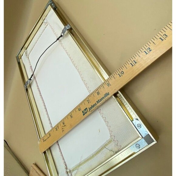 Vintage Tropical Macaw Parrot Needlepoint Tapestry 17 “ X 9.25” Framed - Picture 7 of 8